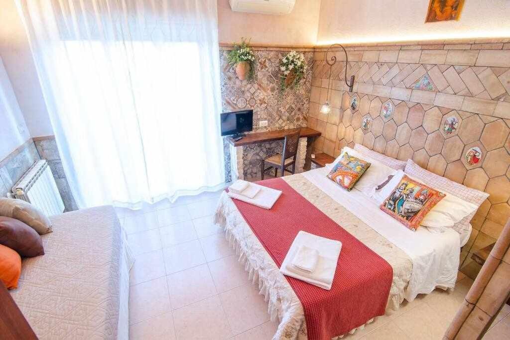 Casa Della Giara Parcheggio Supermercato A 200M Giarre Extérieur photo